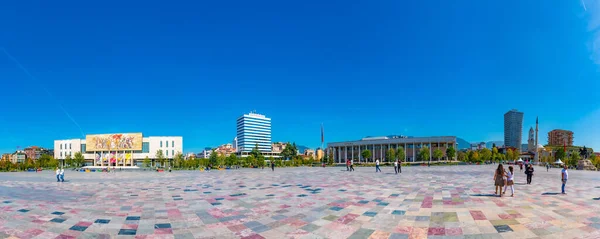 2019年9月28日 阿尔巴尼亚地拉那Skanderbeg广场全景 — 图库照片