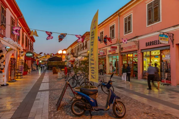 Shkoder Albania Septiembre 2019 Vista Del Atardecer Calle Rruga Kole — Foto de Stock