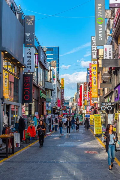 Gwangju Korea Outubro 2019 Lojas Situadas Uma Rua Centro Gwangju — Fotografia de Stock