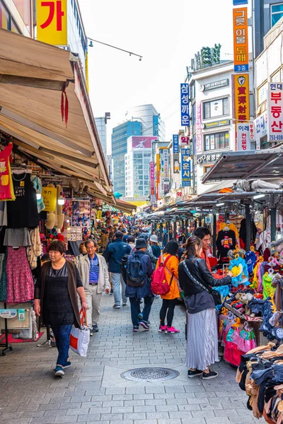 Seoul Korea October 2019 People Strolling Namdaemun Market Seoul Republic — Stock Photo, Image