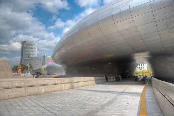 Seoul Coreia Outubro 2019 Dongdaemun Design Plaza Seul República Coreia — Fotografia de Stock