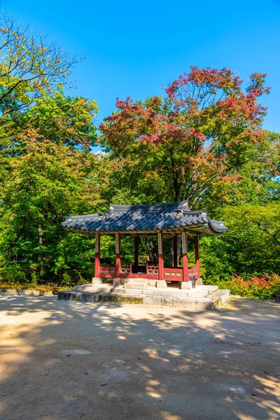 Seoul Korea Oktober 2019 Holzpavillon Aeryeonji Teich Geheimen Garten Des — Stockfoto