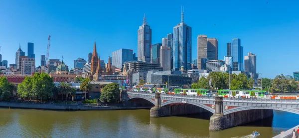 Melbourne Australia Diciembre 2019 Horizonte Melbourne Visto Detrás Del Puente —  Fotos de Stock