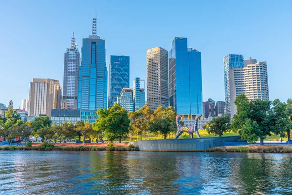 Melbourne Australia Diciembre 2019 Paisaje Urbano Melbourne Detrás Del Río —  Fotos de Stock