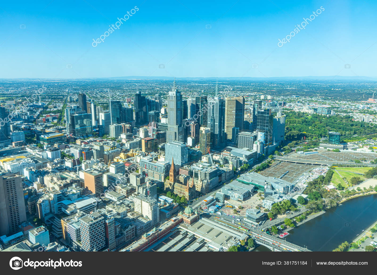 Melbourne Australien Januar 2020 Luftaufnahme Der Innenstadt Von Melbourne Hinter Redaktionelles Stockfoto C Dudlajzov 381751184