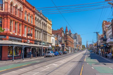 MELBOURNE, AUSTRALYA, 1 HAZİRAN 2020: Brunswick Caddesi Melbourne, Avustralya Fitzroy Mahallesi