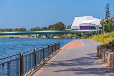 ADELAIDE, AUSTRALYA, 7 HAZİRAN 2020: Avustralya 'da Torrens' in Riverside 'ındaki Dunstan oyun evi