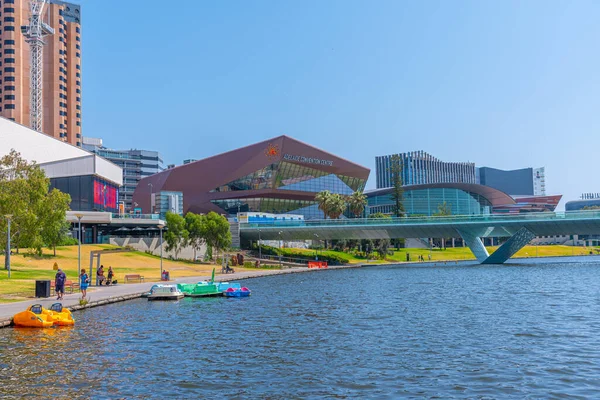 Adelaide Australia Styczeń 2020 Centrum Kongresowe Adelaide Nad Rzeką Torrens — Zdjęcie stockowe