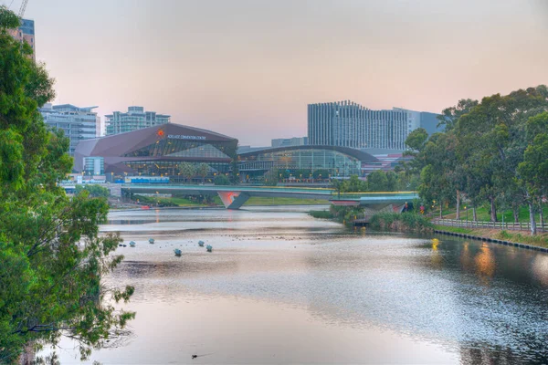 Adelaide Australia January 2020 Sunset View Adelaide Convention Center Riverside — стокове фото