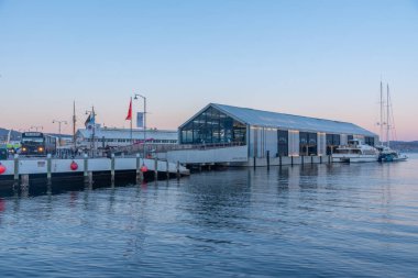 HOBART, AUSTRALYA, 21 Şubat 2020: Hobart, Avustralya 'daki Brooke sokak iskelesi