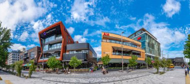 Christchurch, Yeni Zelanda, 21 Ocak 2020 'de, Yeni Zelanda' daki Oxford terasında güneşli bir gün.