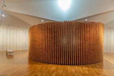 WAITANGI, NEW ZEALAND, Şubat 18, 2020: Waitangi 'deki Waitangi Antlaşma Alanındaki Te Kongahu Müzesi