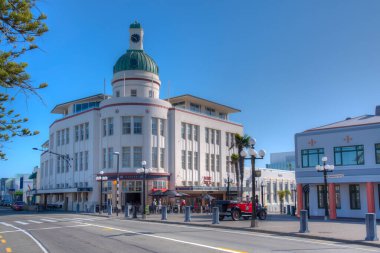 NAPIER, NEW ZEALAND, 10 Şubat 2020: Napier, Yeni Zelanda merkezindeki tarihi binalar