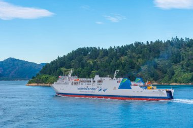 Röportajcı, NEW ZEALAND, 8 Şubat 2020: Yeni Zelanda 'da Kraliçe Charlotte sesiyle seyahat eden iç adalı feribot