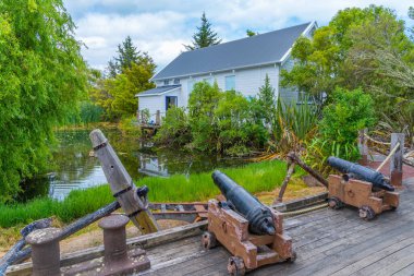 NELSON, NEW ZEALAND, 5 Şubat 2020: Nelson, Yeni Zelanda 'daki Heritage Park' taki tarihi binalar