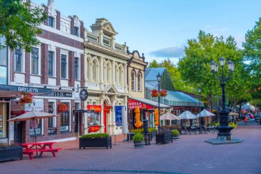 NELSON, NEW ZEALAND, 5 Şubat 2020: Nelson, Yeni Zelanda 'nın merkezinde Trafalgar Caddesi
