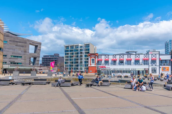 Wellington Neuseeland Februar 2020 Menschen Flanieren Wasser Von Wellington Neuseeland — Stockfoto