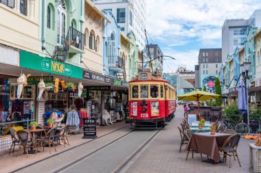 CHRISTCHURCH, NEW ZEALAND, 21 OCAK 2020: Christchurch, Yeni Zelanda 'daki New Regent Caddesi' ndeki restoranlar