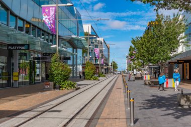 CHRISTCHURCH, NEW ZEALAND, 21 HAZİRAN 2020: Christchurch, Yeni Zelanda 'nın merkezindeki bir caddenin görüntüsü
