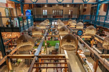 CHRISTCHURCH, NEW ZEALAND, 21 HAZİRAN 2020: Christchurch, Yeni Zelanda 'daki Oxford terasında gıda pazarı