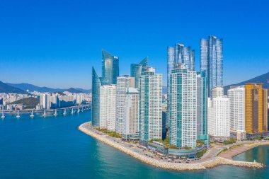 BUSAN, KOREA, 30 Ekim 2019: Busan, Kore 'deki Deniz Kenti Gökdelenleri
