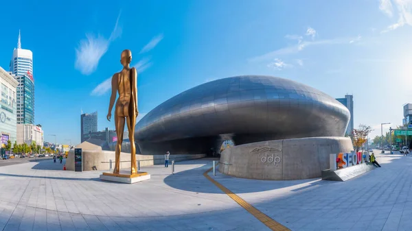 Seoul Corea Noviembre 2019 Dongdaemun Design Plaza Seúl República Kore —  Fotos de Stock