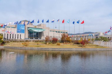 SEOUL, Kore, 10 Kasım 2019: Seul, Kore 'de Savaş Anıtı