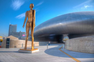 SEOUL, Kore, 9 Kasım 2019: Dongdaemun Tasarım Plaza Seul, Kore Cumhuriyeti