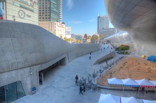 Seoul Coreia Novembro 2019 Dongdaemun Design Plaza Seul República Coreia — Fotografia de Stock