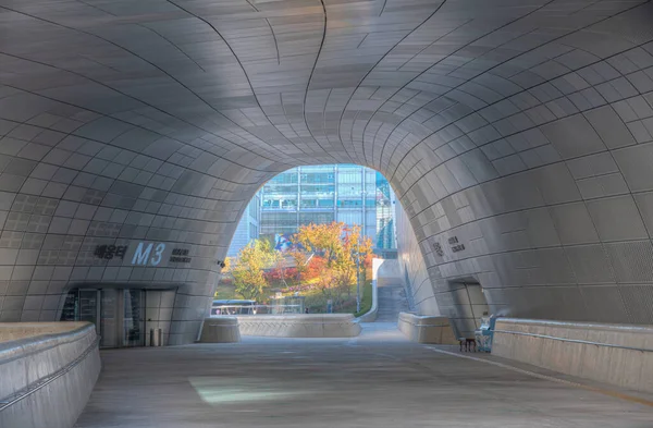 Seoul Coreia Novembro 2019 Dongdaemun Design Plaza Seul República Coreia — Fotografia de Stock