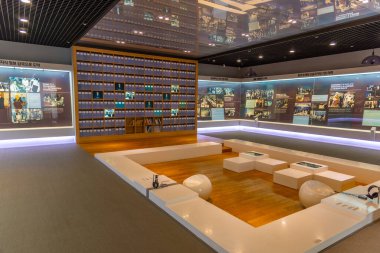 MOKPO, Kore, 6 Kasım 2019: Mokpo, Kore Cumhuriyeti 'ndeki Kim Dae-jung Nobel Barış Ödülü Anıtı