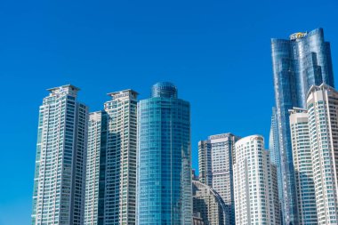 BUSAN, KOREA, 30 Ekim 2019: Busan, Kore 'deki Deniz Kenti Gökdelenleri
