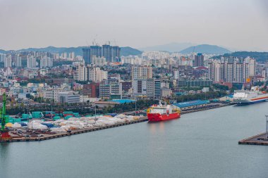 Incheon, Kore, 25 Ekim 2019: Wolmido Adası, Kore Cumhuriyeti 'nden Incheon Limanı' nın havadan görünüşü