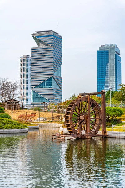 Incheon Korea Outubro 2019 Roda Água Parque Central Songdo Incheon — Fotografia de Stock