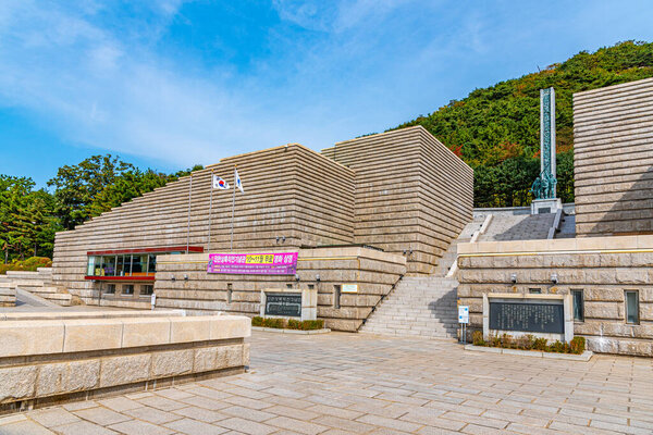 ИНЧХЕОН, КОРЕЯ, ОКТЯБРЬ 25 ОКТЯБРЯ 2019 г.: Мемориальный зал операции "Посадка в Инчхоне" в Республике Корея
