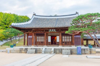 Suwon, Kore, 24 Ekim 2019: Hwaseong Haenggung Sarayı, Suwon, Kore Cumhuriyeti