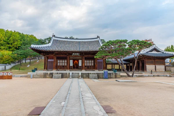 Сувон Корея Октября 2019 Года Дворец Хвасон Хэнхэ Сувоне Республика — стоковое фото