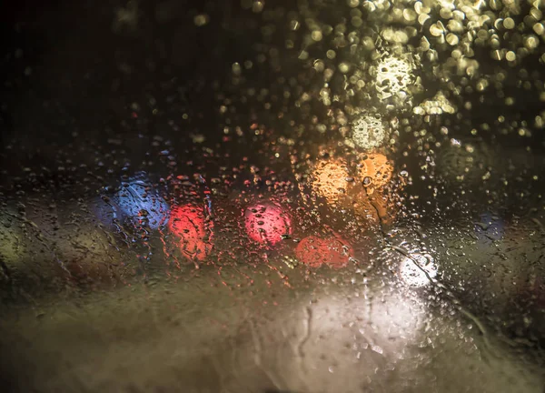 Les Embouteillages Sous Pluie Tirés Travers Verre Mouillé — Photo