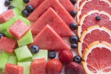 Karpuz ve diğer meyveler