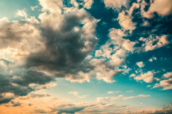 Sky with clouds — Stock Photo, Image