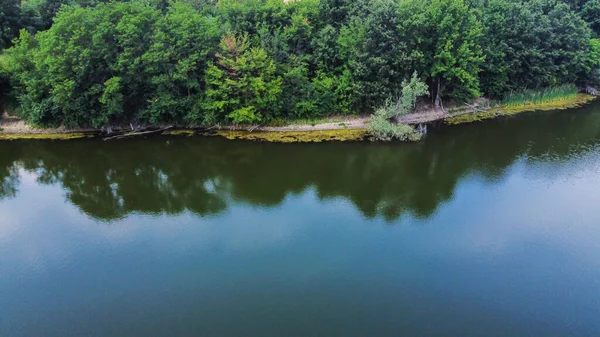 有河流的自然景观 从空中拍摄 — 图库照片