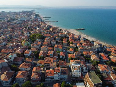 Bulgaristan 'ın Pomorie kentinin eski bir parçası, havadan vuruldu