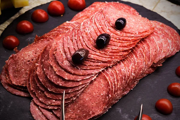 Salami Olives Tomato Served Rustic Plate — Stock Photo, Image