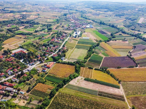Dorf Und Felder Verschiedenen Farben Luftaufnahme Von Milutovac — Stockfoto