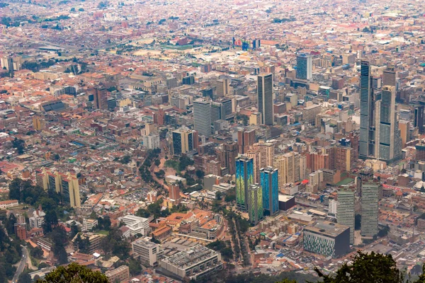 Vista de la ciudad de Bogota desde la cima del Cerro de Monserrate