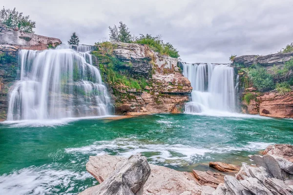 Cascate del Lundbreck del Crowsnest River.Alberta.Canada — Foto Stock