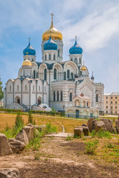 Catedral de la Santa Transfiguración en el monasterio Nikolo-Ugreshsky. — Foto de Stock