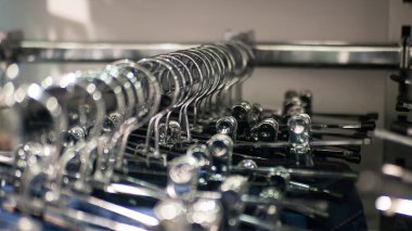 raf, Askı Giyim Mağazası, seçici odak, çizgi ile bulanıklık