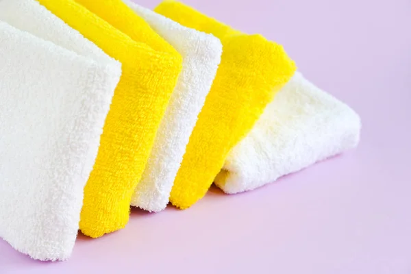 Καθαρές Και Φρέσκες Βαμβακερές Πετσέτες — Φωτογραφία Αρχείου