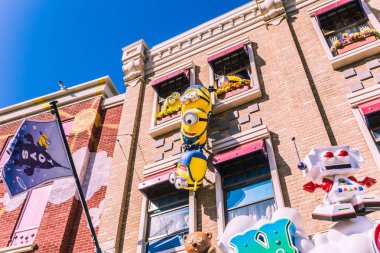 Osaka, Japonya - 17 Kasım 2018: Minion parkta Universal Studio Japonya Minion maskot.